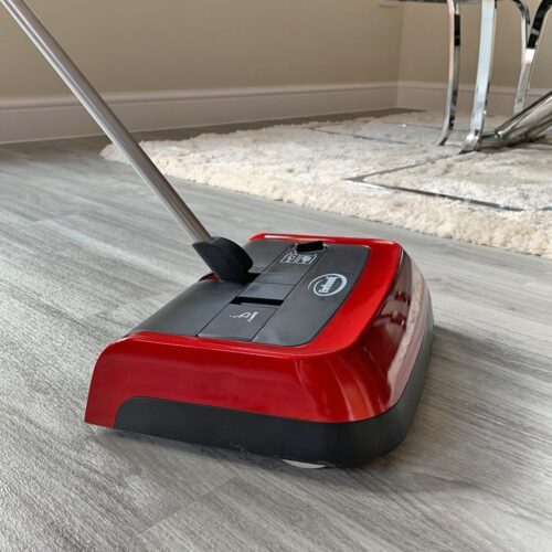 EW2001_Lifetsyle_A-1.jpg Evo3 Manual Carpet Sweeper